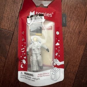 Toni’s: Astronaut Audio Character